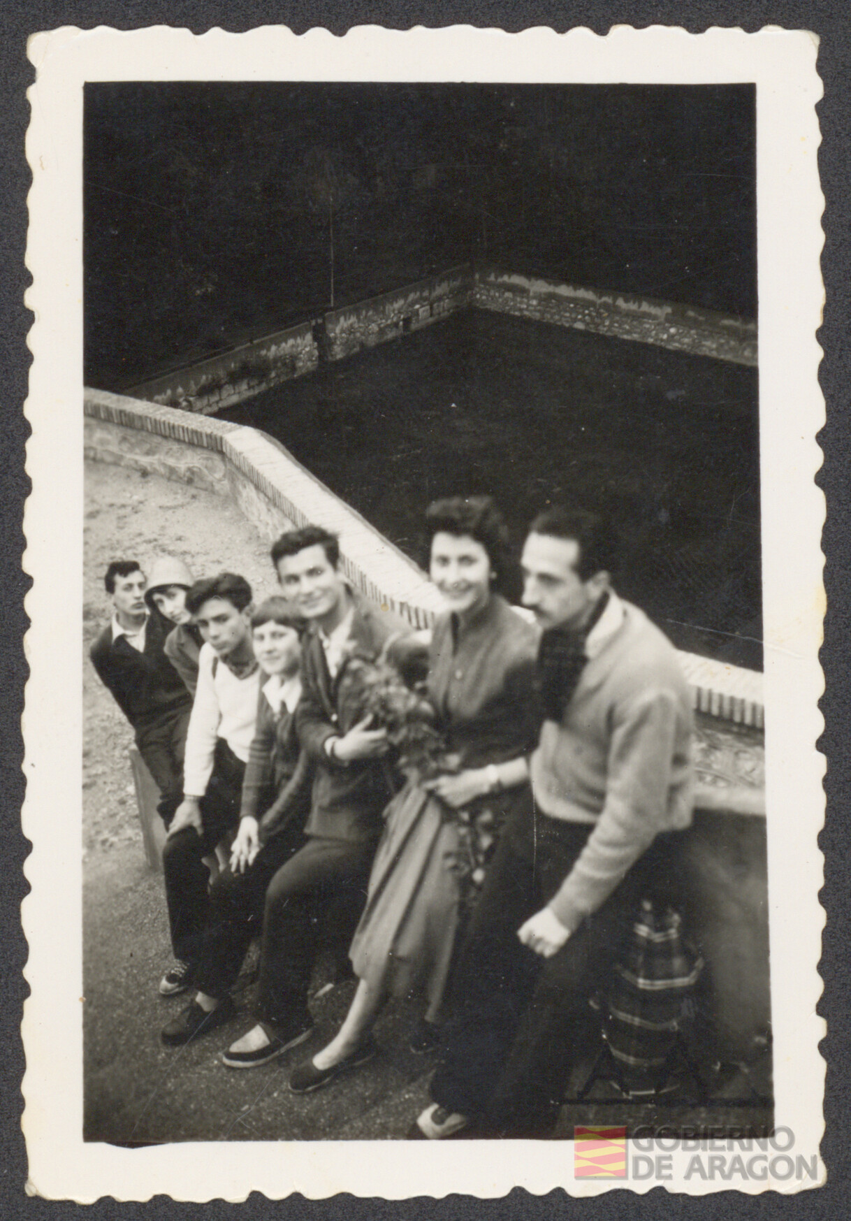 Curso 1958-1959 Ángel Conte Cazcarro con amigos