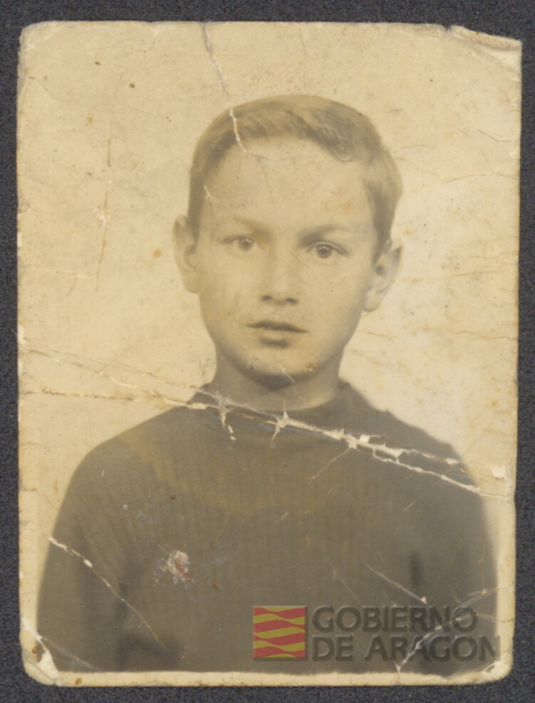 Retrato de Ángel Conte Cazcarro de niño