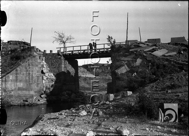 "Destrozos de la guerra. Puente". José Oltra Mera. Siétamo