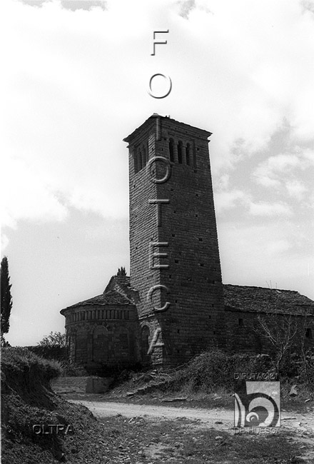 "Iglesia de San Pedro". Torre. José Oltra Mera. Lárrede