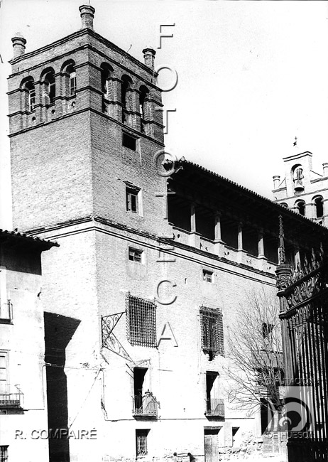 "Palacio del Ayuntamiento". Ricardo Compairé Escartín. Huesca