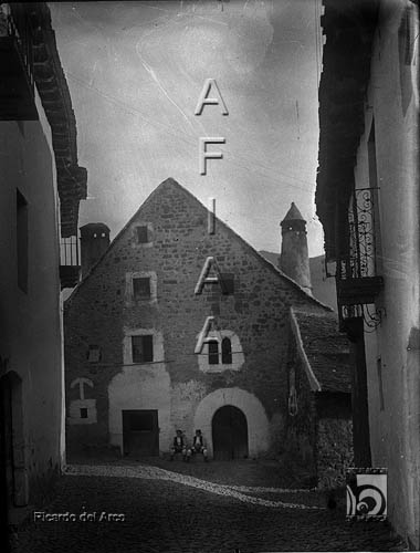 Fiesta del traje. Casa tradicional. Ricardo del Arco y Garay. Hecho. Jacetania