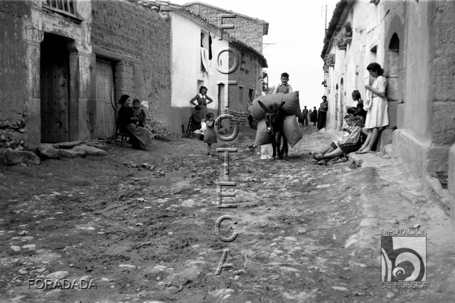 Vida en la calle. Alfonso Foradada Coll. Santalecina