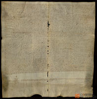 García Cortés, canónigo y arcipreste de la colegial de Santa María de Calatayud, como procurador de dicha colegial, da a María Sanz, doncella, hija de Martín Sanz Cubero, vecino de Calatayud, dos portales de casas sitas en dicha parroquia, mediante el tributo anual de 50 sueldos jaqueses