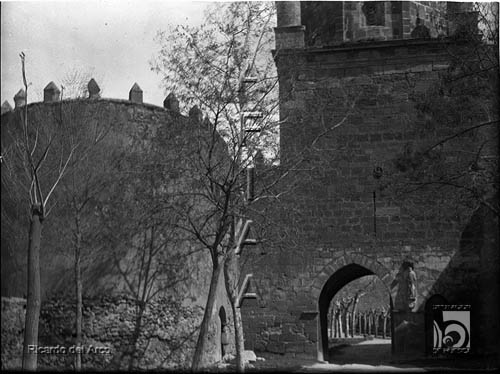 Monasterio de Veruela. Muralla. Ricardo del Arco y Garay. Vera de Moncayo (Zaragoza)