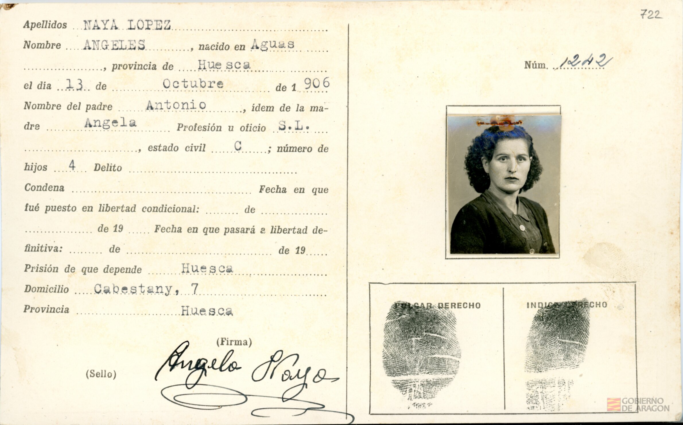 Naya López, Ángeles. Huesca