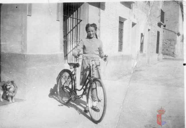 Refugiada Alemana. La Puebla de Alfindén