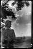 Soldado nacional de guardia con fusil mauser. Manuel Coyne Buil
