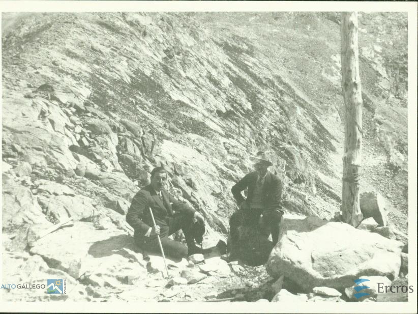 Dos directivos de Energía e Industrias Aragonesas en la montaña (Valle de Tena)