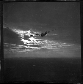 Avioneta en pleno vuelo. Mariano Gómez Zamora