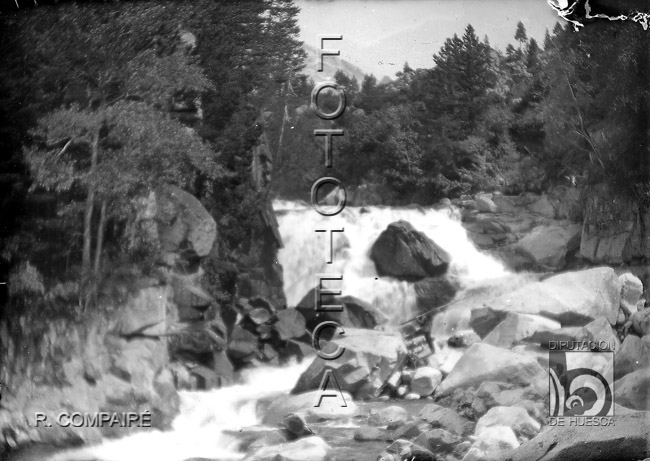 "Cascada de San Farré". Ricardo Compairé Escartín. Benasque